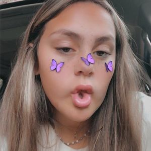 Meet your Posher, Ansley